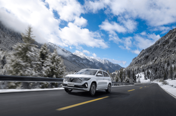 捷达VS7近郊漫游超省心无忧AG真人直营赴雪景暖阳！全新(图2)